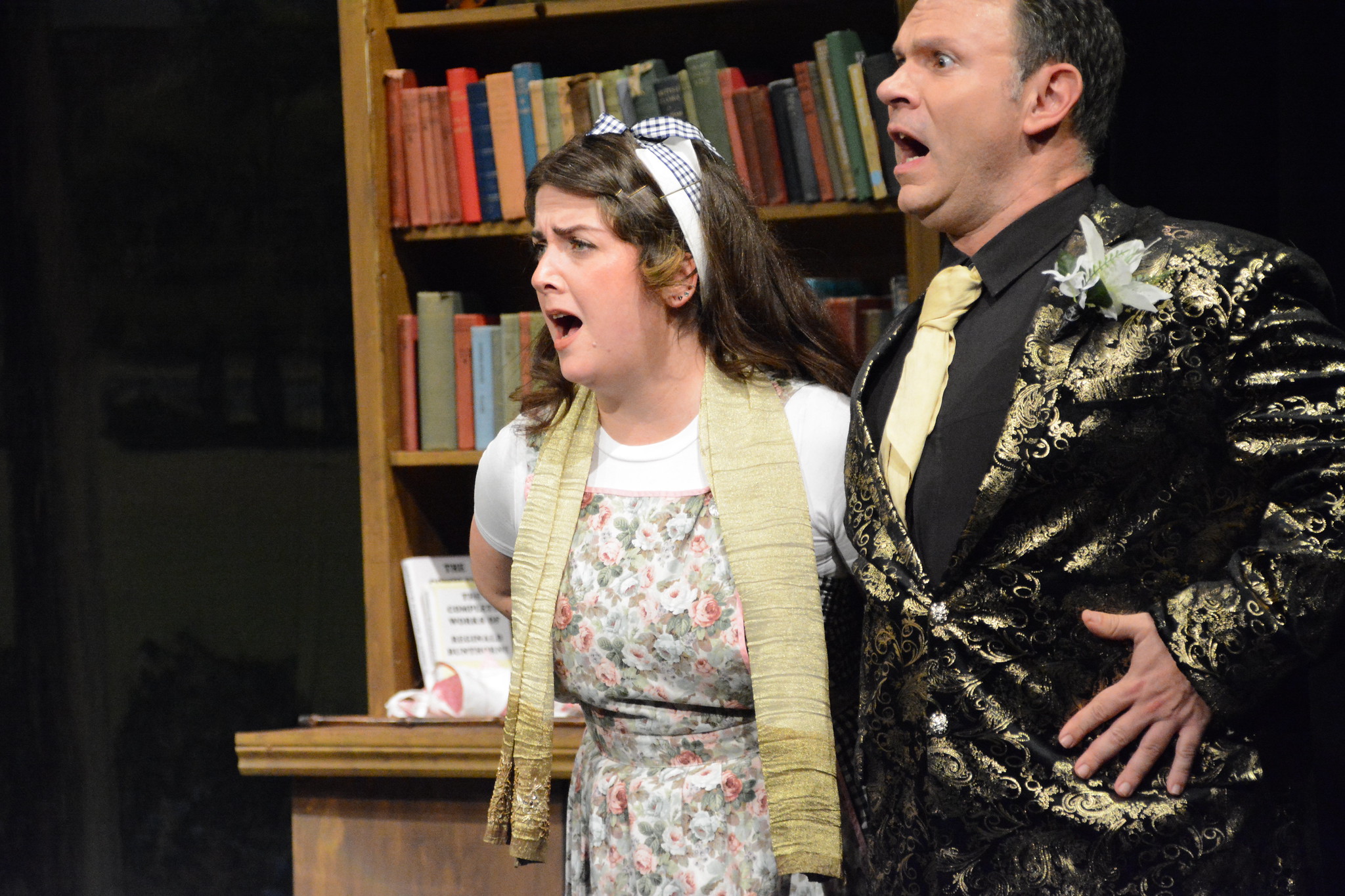 They love him! Horror!